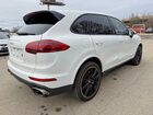 2018 Porsche Cayenne Белый vin: WP1AA2A21JKA02261