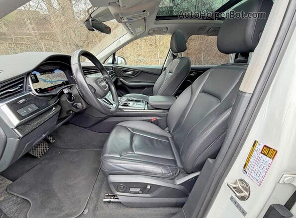 WA1LXAF71MD017482 2021 AUDI Q7 Белый Вид подкапотного пространства