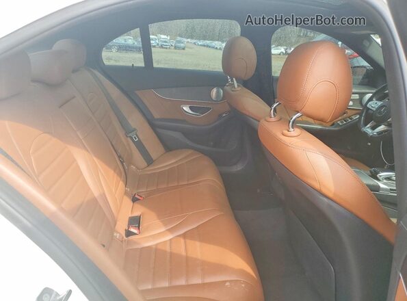 55SWF6EB8KU300135 2019 MERCEDES-BENZ AMG White Widok wnętrza z tyłu