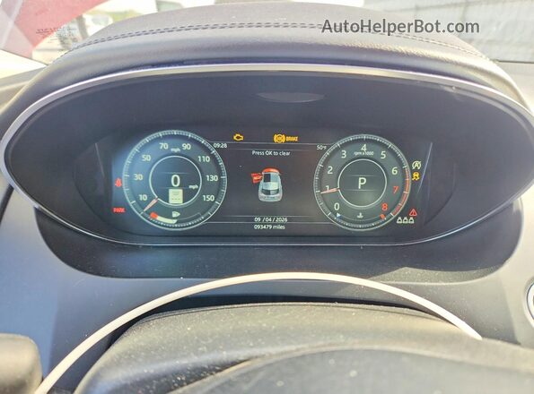 SADFP2FX2K1Z66812 2019 JAGUAR E-PACE Red Widok tylnych siedzeń