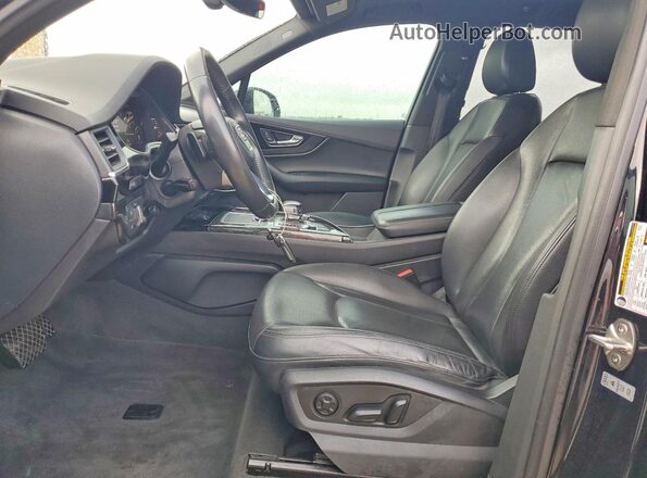 WA1LAAF78KD046881 2019 AUDI Q7 Черный Вид панели приборов