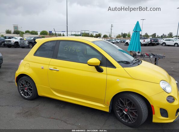 3C3CFFFH1HT621309 2017 FIAT 500 Желтый Вид задней части салона