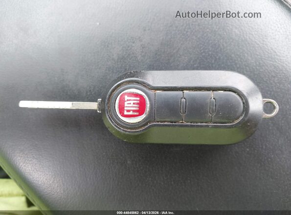 3C3CFFLR1HT698131 2017 FIAT 500C Blue Widok deski rozdzielczej