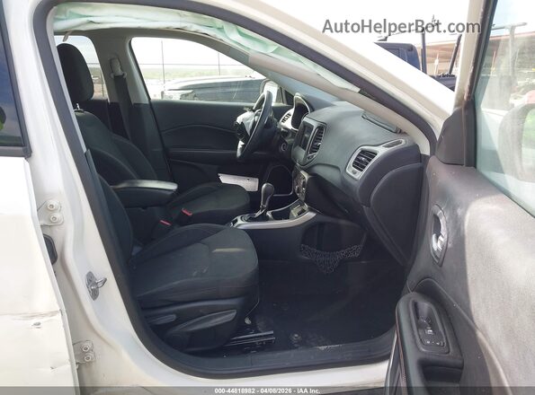 3C4NJCAB5KT736703 2019 JEEP COMPASS White Vista interior delantera