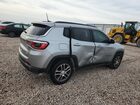 2019 Jeep Compass Latitude Серебряный vin: 3C4NJCBB4KT623923