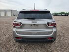 2019 Jeep Compass Latitude Серебряный vin: 3C4NJCBB4KT623923