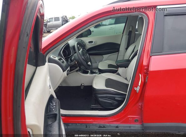 3C4NJCBB4KT692899 2019 JEEP COMPASS Red 