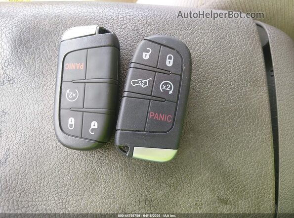 3C4NJCCB3MT508375 2021 JEEP COMPASS White Вид панелі приладів
