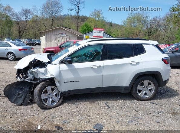3C4NJDBB0NT131593 2022 JEEP COMPASS White 