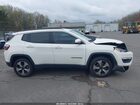 2018 Jeep Compass Latitude 4x4 White vin: 3C4NJDBB1JT104896