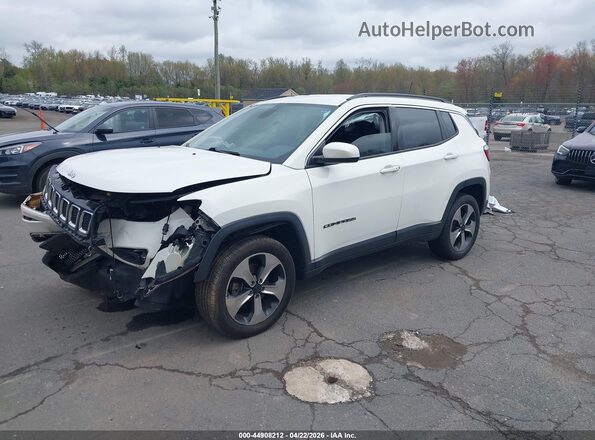 3C4NJDBB1JT104896 2018 JEEP COMPASS White Vista tres cuartos delantera izquierda