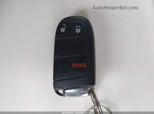 3C4NJDBB1JT142855 2018 JEEP COMPASS Серебряный Вид панели приборов