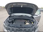 2018 Jeep Compass Latitude 4x4 Серебряный vin: 3C4NJDBB1JT142855