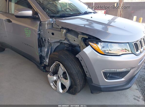 3C4NJDBB1LT138520 2020 JEEP COMPASS Серый Вид спереди