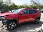 2017 Jeep New Compass Latitude 4x4 Red vin: 3C4NJDBB4HT693372
