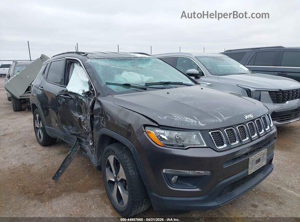 3C4NJDBB5JT113620 2018 JEEP COMPASS Серый Передняя правая четверть