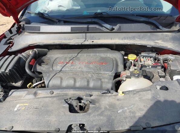 3C4NJDBB5JT433651 2018 JEEP COMPASS Red უკანა ხედი