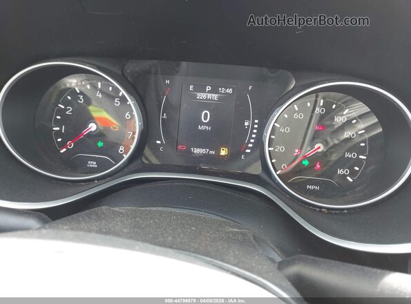 3C4NJDBB5JT433651 2018 JEEP COMPASS Red უკანა სავარძლების ხედი
