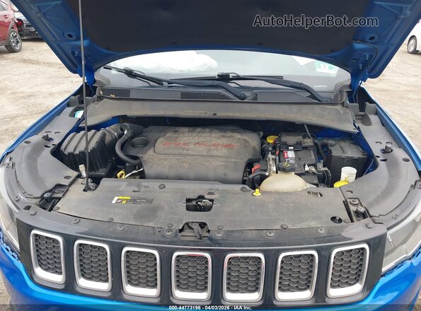 3C4NJDBB5JT455715 2018 JEEP COMPASS Blue Vista trasera