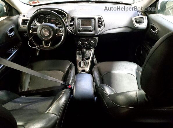 3C4NJDBB5JT483434 2018 JEEP COMPASS Черный Вид панели приборов
