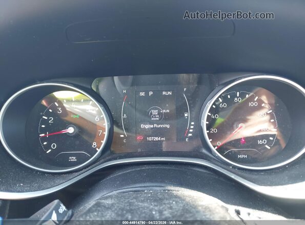 3C4NJDBB5MT516615 2021 JEEP COMPASS Красный Вид задних сидений
