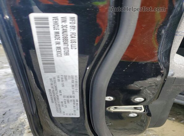 3C4NJDBB5NT107399 2022 JEEP COMPASS Black Widok naklejki z numerem VIN