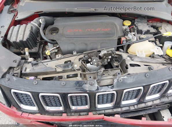 3C4NJDBB6JT331775 2018 JEEP COMPASS Красный Вид сзади