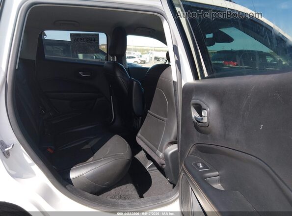 3C4NJDBB6LT156754 2020 JEEP COMPASS White Vista de la etiqueta del VIN