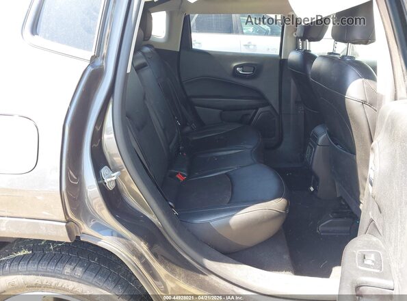 3C4NJDBB7LT216590 2020 JEEP COMPASS Серый Вид наклейки с VIN-кодом