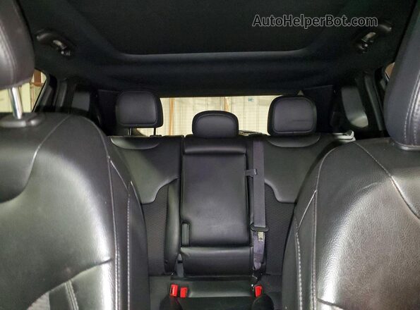 3C4NJDBB7NT167278 2022 JEEP COMPASS Black Rear seats view