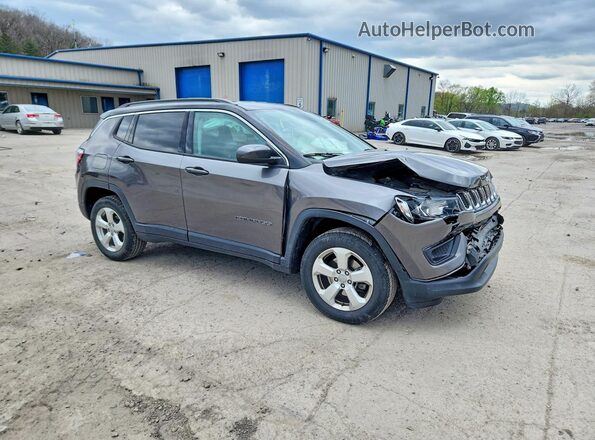3C4NJDBB8JT192216 2018 JEEP COMPASS Черный Передняя правая четверть