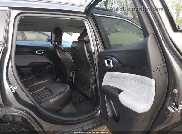 3C4NJDBB8NT131339 2022 JEEP COMPASS Gray Widok naklejki z numerem VIN