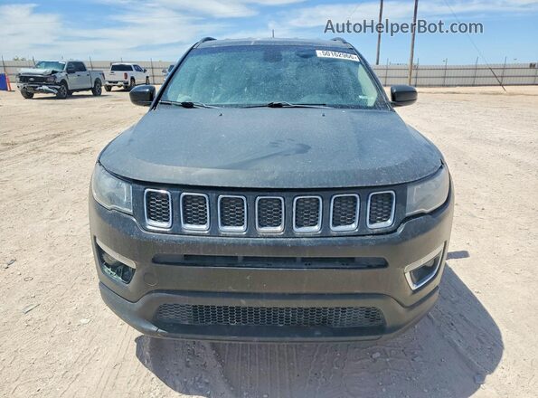 3C4NJDBB9JT192063 2018 JEEP COMPASS Черный Вид спереди
