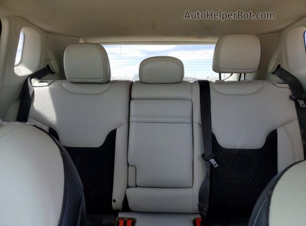 3C4NJDBB9JT192063 2018 JEEP COMPASS Черный Вид задних сидений