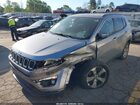 2018 Jeep Compass Latitude 4x4 Silver vin: 3C4NJDBB9JT373499