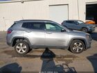 2018 Jeep Compass Latitude 4x4 Silver vin: 3C4NJDBB9JT373499