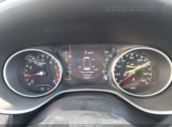3C4NJDBB9JT373499 2018 JEEP COMPASS Silver Vista de los asientos traseros