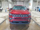 2022 Jeep Compass Latitude Burgundy vin: 3C4NJDBB9NT103064