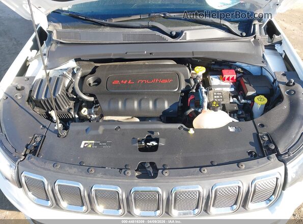 3C4NJDBB9NT207974 2022 JEEP COMPASS Белый Вид сзади