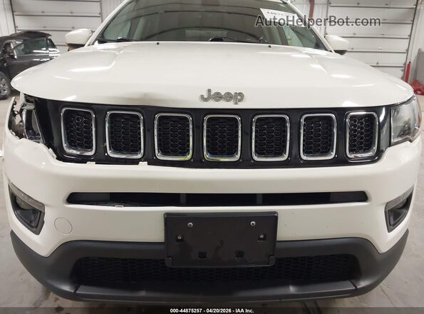 3C4NJDBBXJT313828 2018 JEEP COMPASS Белый 