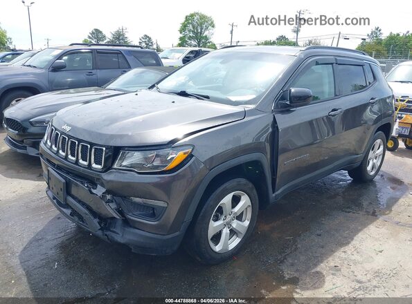 3C4NJDBBXKT697417 2019 JEEP COMPASS Gray Առջևի ձախ երեք քառորդ տեսարան