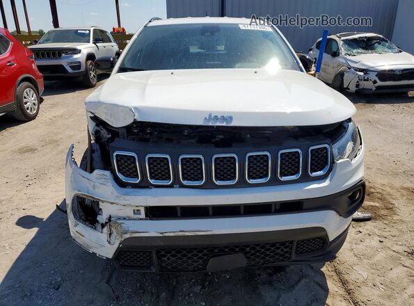 3C4NJDBN1RT595931 2024 JEEP COMPASS Белый Вид спереди