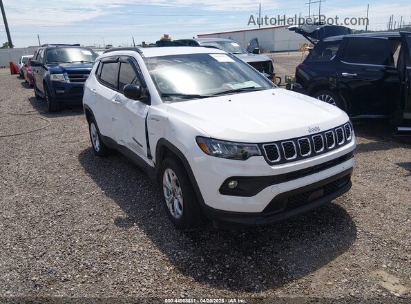 3C4NJDBN1ST580321 2025 JEEP COMPASS Белый Передняя правая четверть
