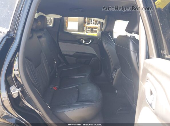 3C4NJDBN2RT100765 2024 JEEP COMPASS Black VIN კოდის სტიკერის ხედი