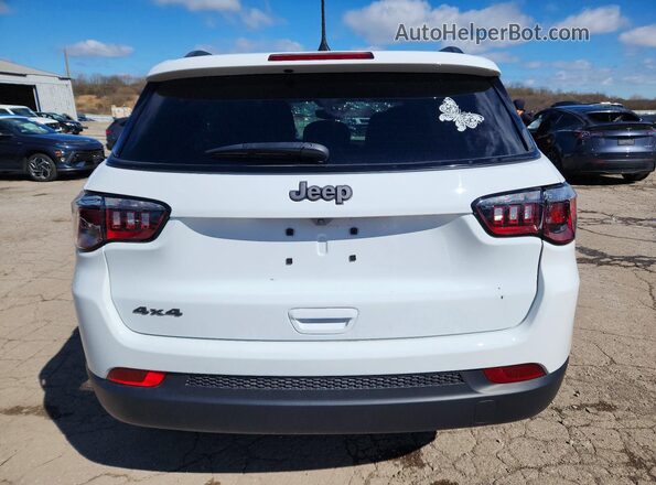 3C4NJDBN2ST540426 2025 JEEP COMPASS Белый Вид сзади