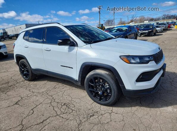 3C4NJDBN2ST540426 2025 JEEP COMPASS Белый Передняя правая четверть
