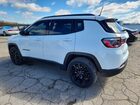 2025 Jeep Compass Latitude Белый vin: 3C4NJDBN2ST540426