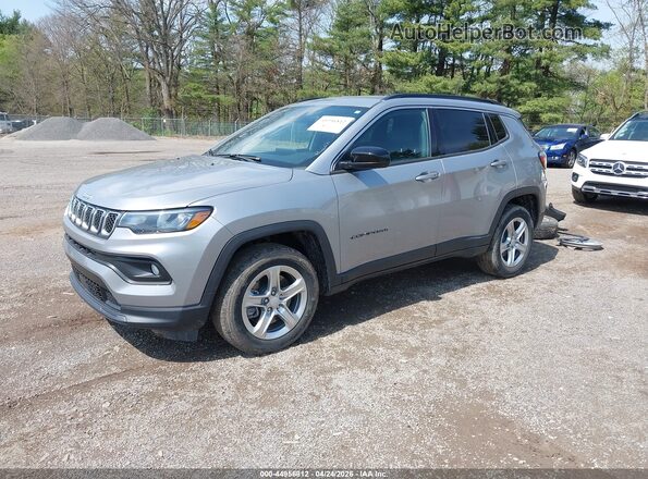 3C4NJDBN4PT516359 2023 JEEP COMPASS Silver Przód lewy