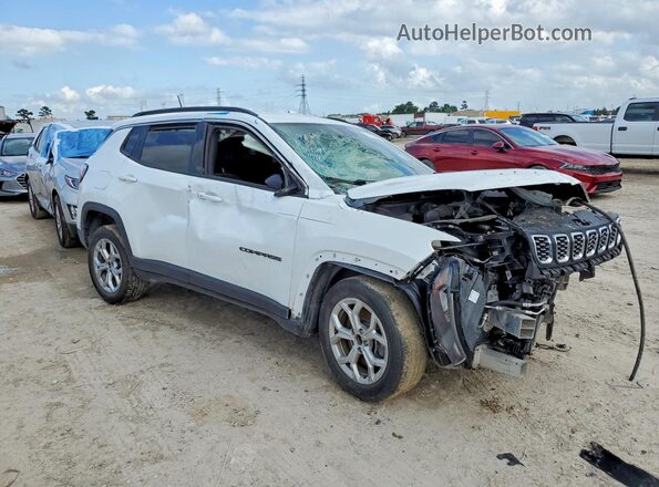 3C4NJDBN5RT119438 2024 JEEP COMPASS Белый Передняя правая четверть