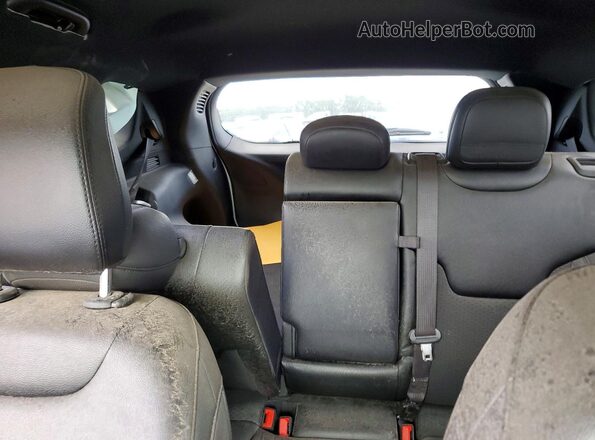 3C4NJDBN5RT119438 2024 JEEP COMPASS Белый Вид задних сидений